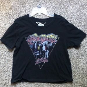 American Eagle Aerosmith Cropped T-shirt